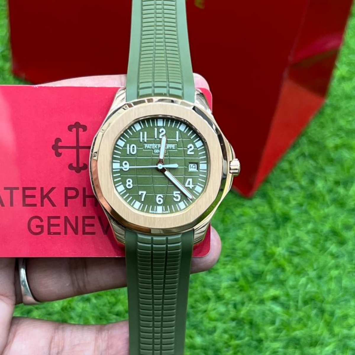 Patek Phillipe Aquanaut|Green Strap|Rose Gold Case|