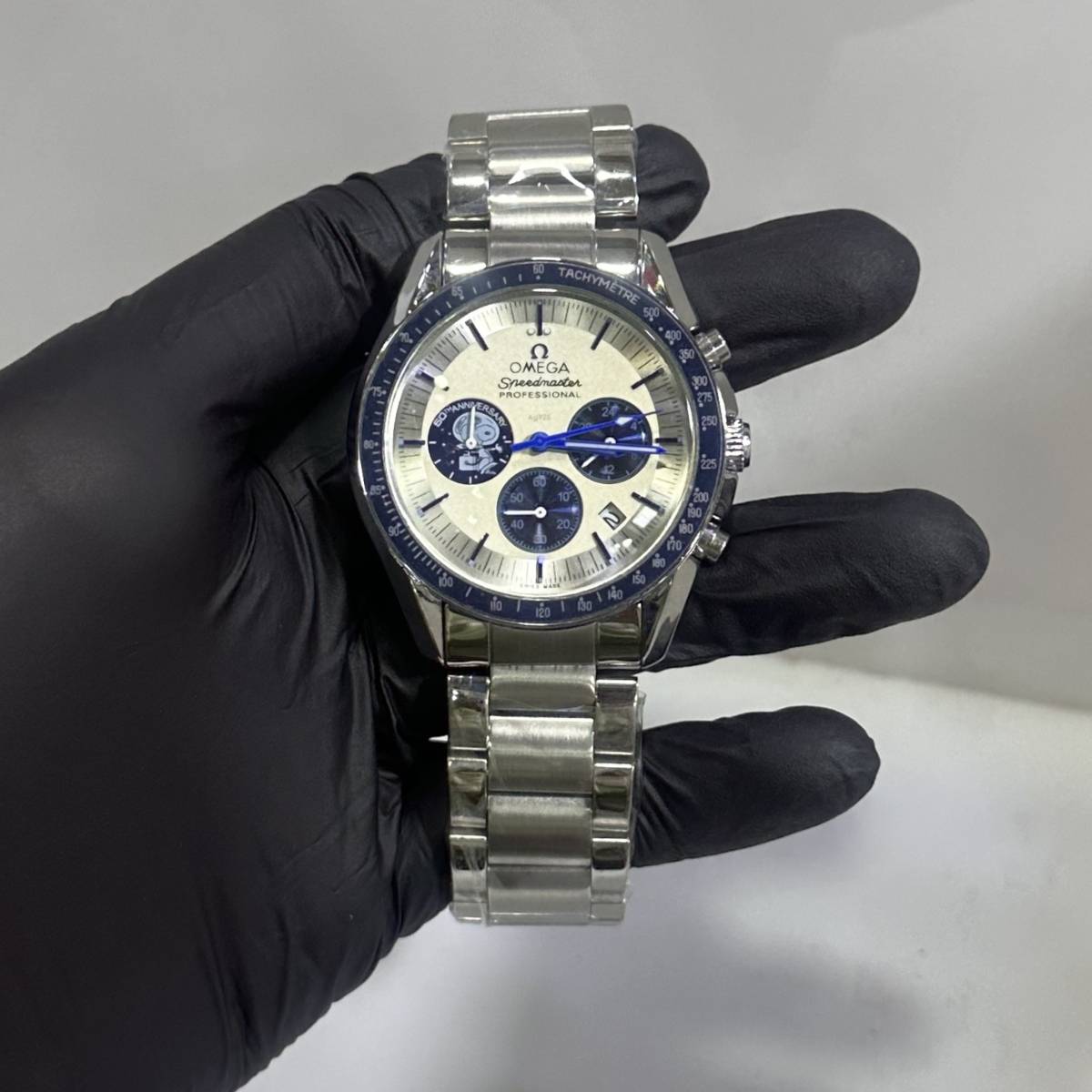 Omega Snoopy 50th anniversary Chronograph
