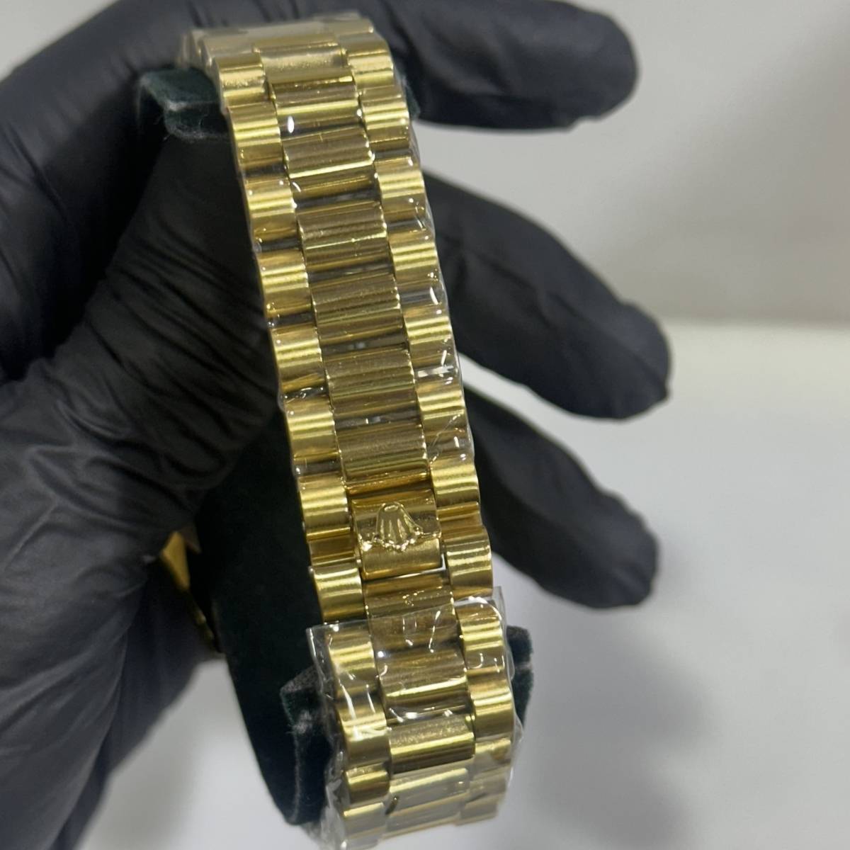 Rolex Day-Date Rose Gold Blue Dial